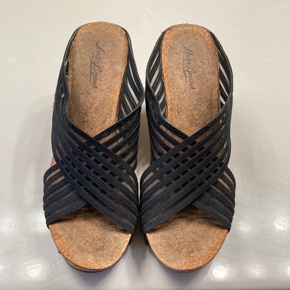 Lucky Brand black sandals -Size 7.5